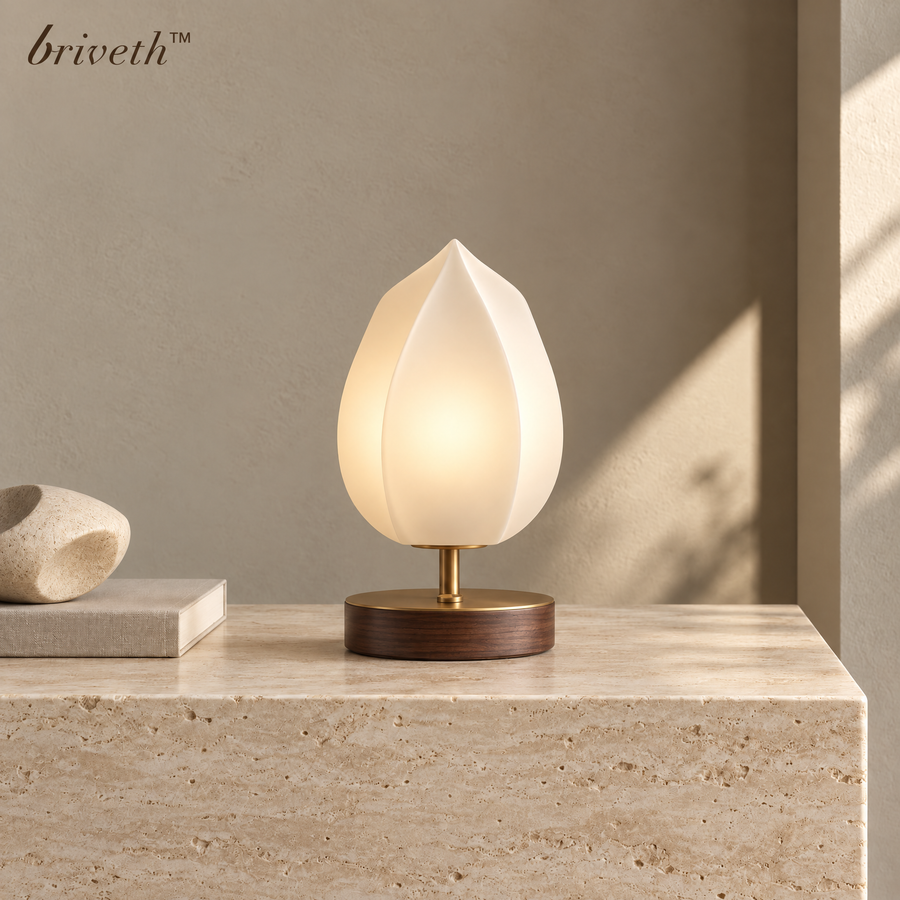𝒃𝒓𝒊𝒗𝒆𝒕𝒉™ Lotus Fold Table Lamp