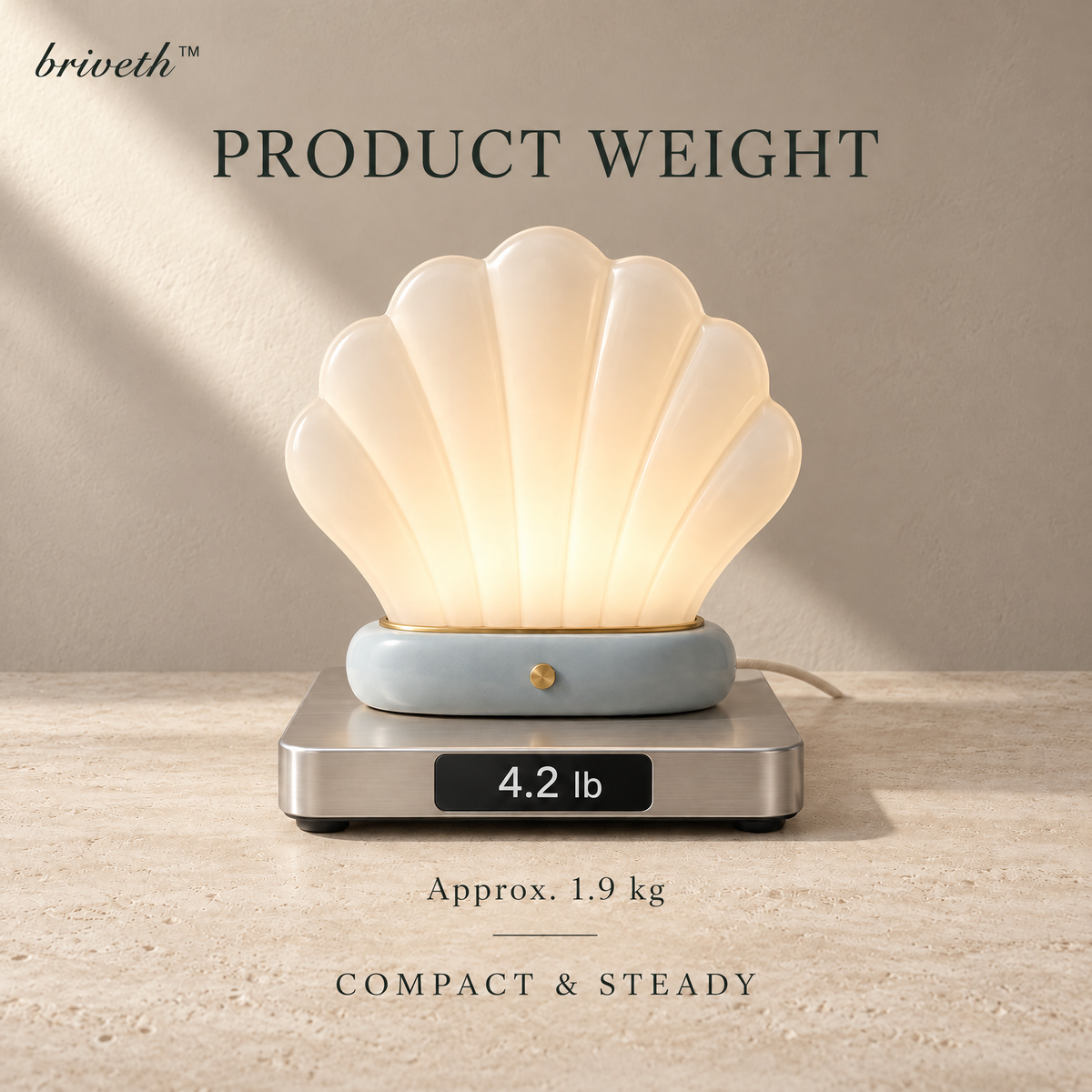 𝒃𝒓𝒊𝒗𝒆𝒕𝒉™ Soft Scallop Table Lamp