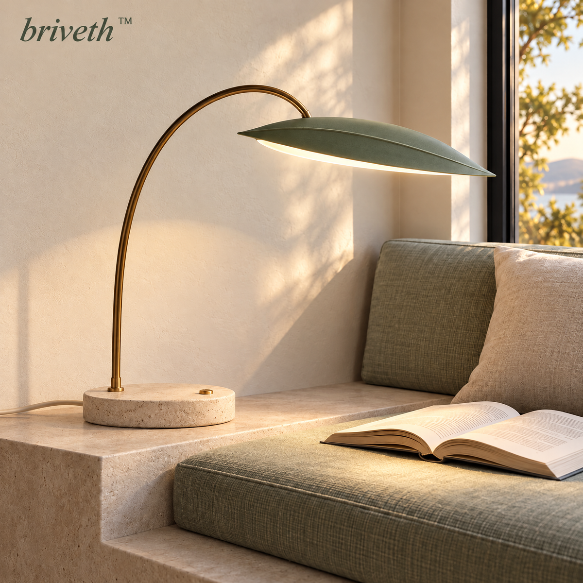 𝒃𝒓𝒊𝒗𝒆𝒕𝒉™ Leaf Arc Reading Lamp