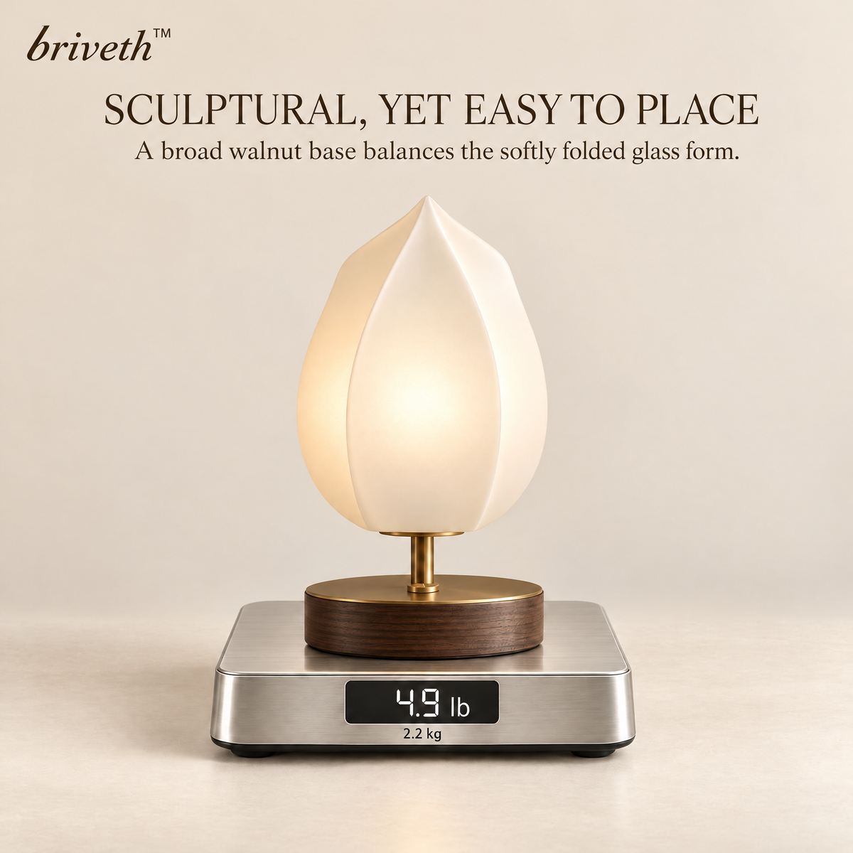 𝒃𝒓𝒊𝒗𝒆𝒕𝒉™ Lotus Fold Table Lamp